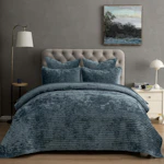 Luxury Velvet Quilt Set