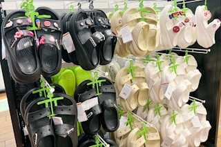 crocs sandals in store 2023 3 1674161716 1674161716