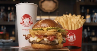 pretzel bacon pub cheeseburger wendys 1619452084 1619452085
