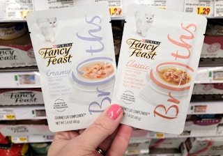 kroger fancy feast broths sv 1685541103 1685541104