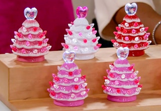 hsn-valentines-day-trees-2023-2-2