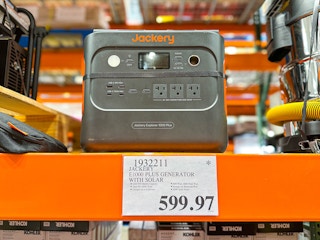 costco-clearance-jackery-generator-1
