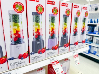 dash portable blenders on target shelf