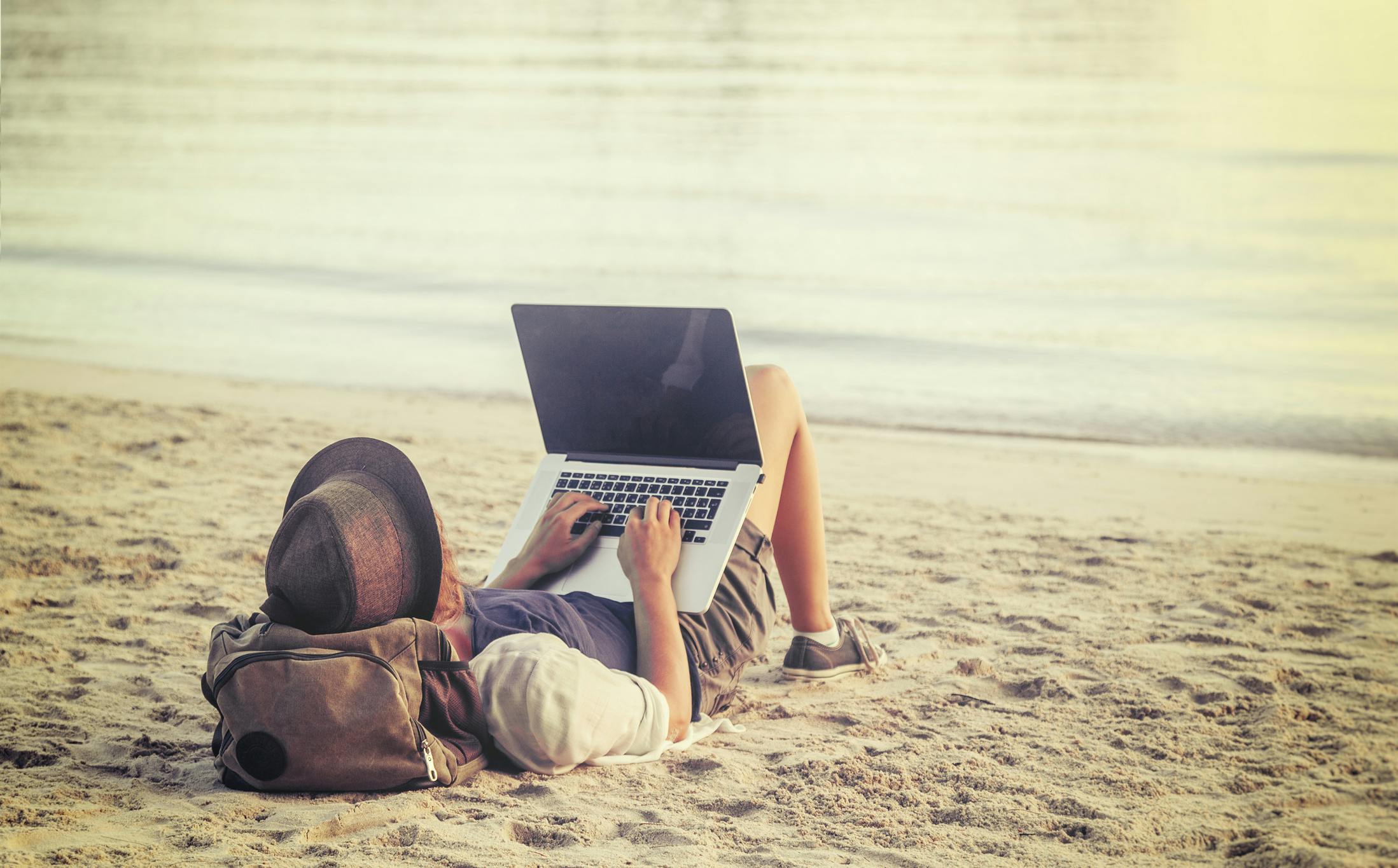 Hawaii Will Pay Your Airfare to Live & Work There for a Month