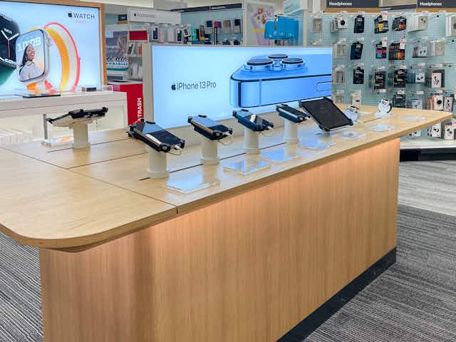 More Mini Apple Stores Are Opening in Target Before the Holidays. Got One? card image