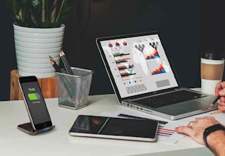 tanga-stand-up-charger-jan-2023