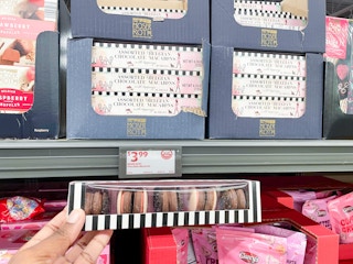 aldi-moser-roth-chocolate-macarons