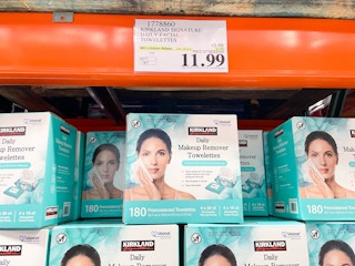 costco Kirkland Signature Daily Makeup Remover wipes