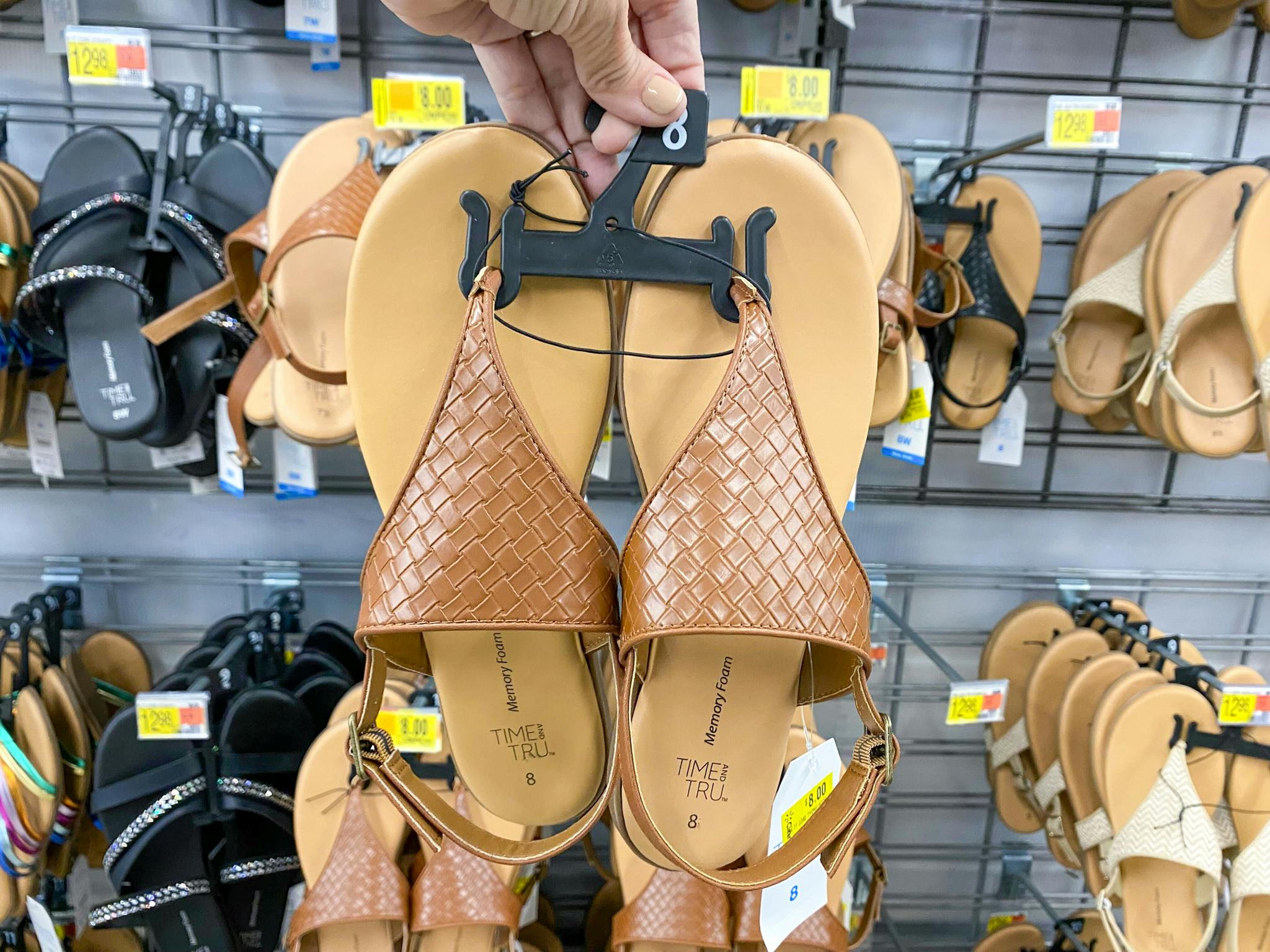 Time and Tru Women's Thong Sandals