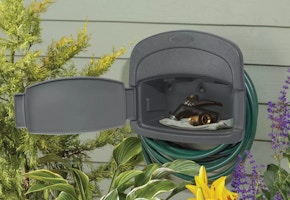 Suncast Deluxe Hose Hangout