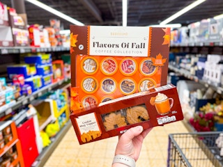 aldi-fall-foods-pumpkin-spice creamer-coffee-collection-mug-topper-3