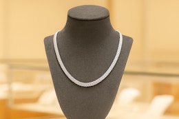This $1,000 Natural 1-Carat Diamond Tennis Necklace Is Only $70 card image