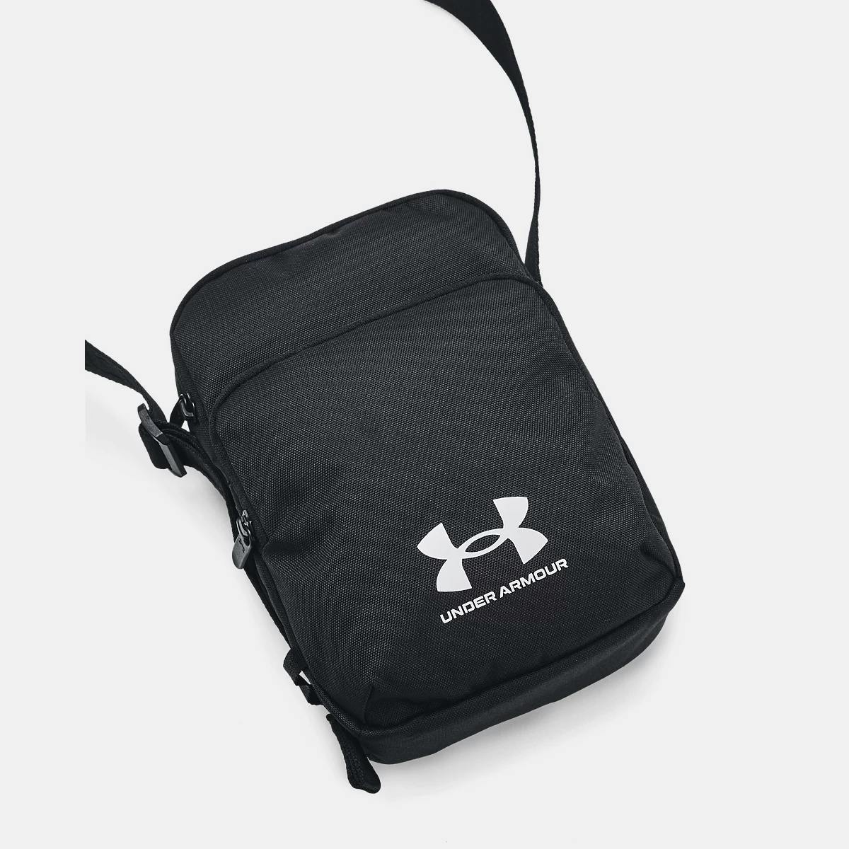 UnderArmour Essential Lite