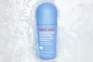 peach slices solution in water