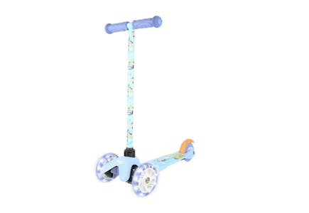 Bluey Light-Up 3-Wheel Scooter