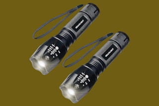 2 pack of LED flashlights