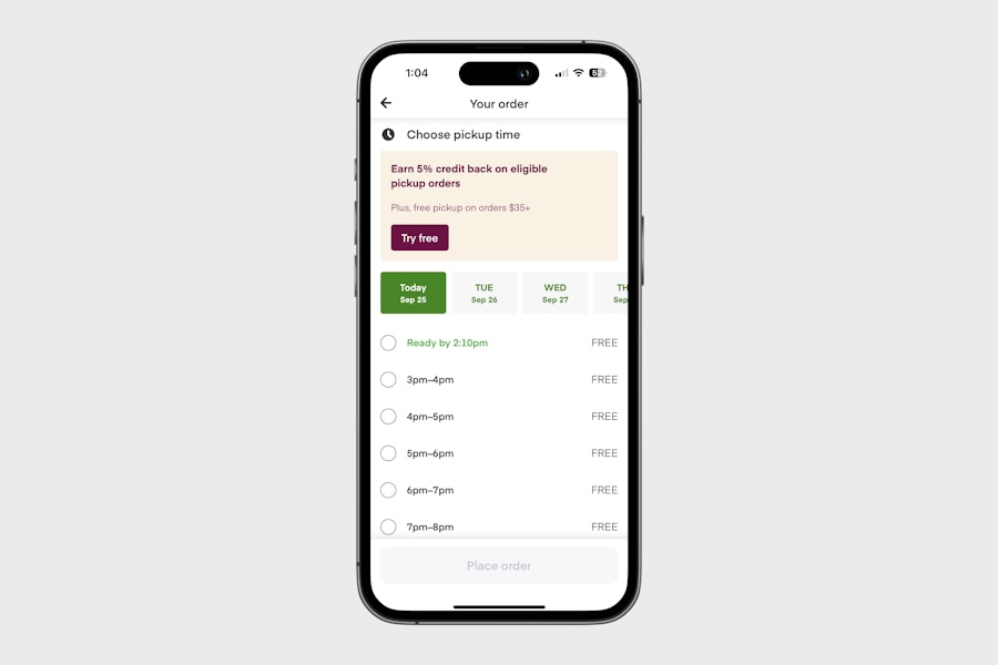 a phone showing the page in the Publix Delivery app where you choose your pickup time