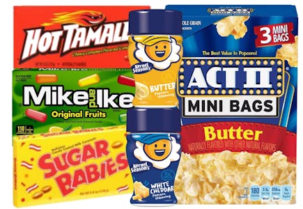 6 Movie Night Gift Set Items