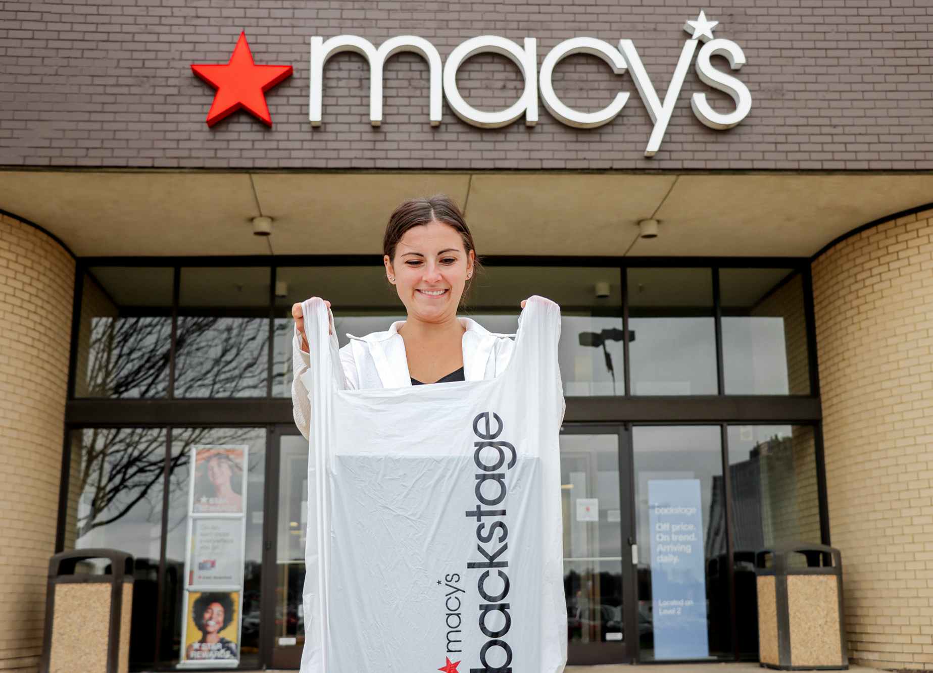 There Are 1,000 Deals Under $10 at Macy's — Apparel, Home, and More