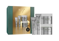 No7 Future Renew Set