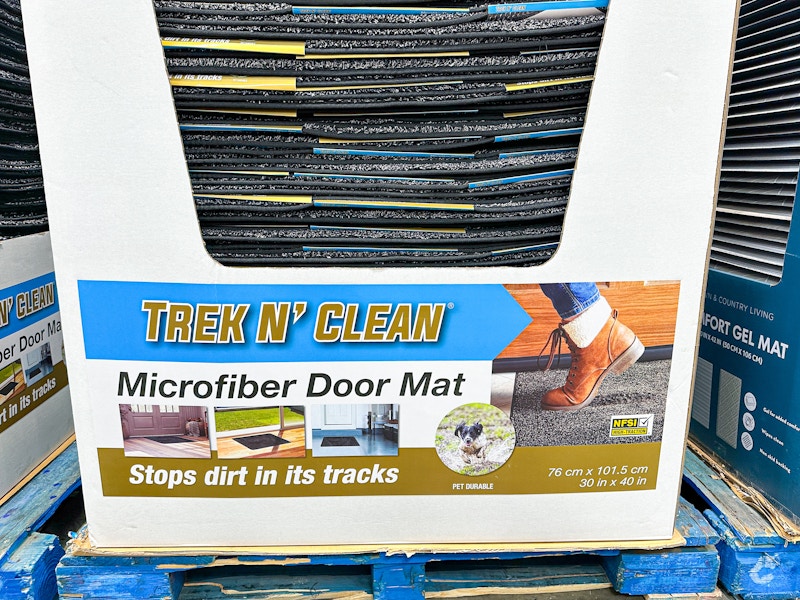 costco-eurow-trek-n-clean-microfiber-floor-mat-1