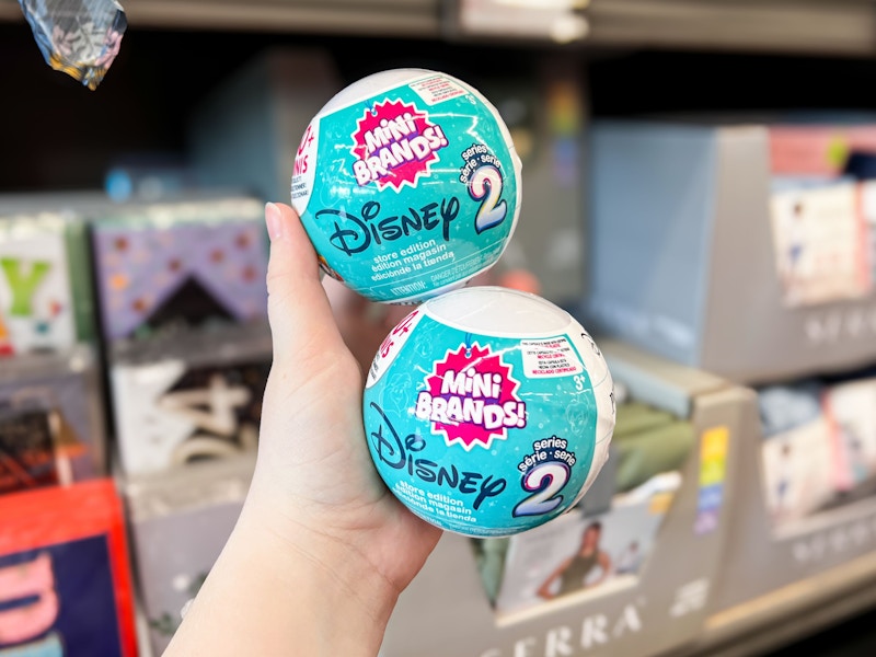 aldi-disney-finds-mini-brands-kcl