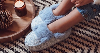 jane-muk-luks-slipper-sep-2022-4