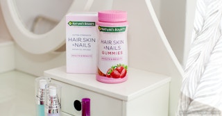 natures-bounty-hair-skin-nails