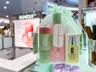 qvc clinique sets