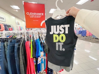 kohls-nike-kids-clearance-feature-2022-1