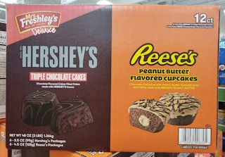 sams club mrs freshleys cupcakes 2021 sv 1630414402 1630414402