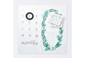 Cloud Island Milestone Blanket Set