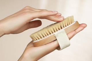 dry body brush