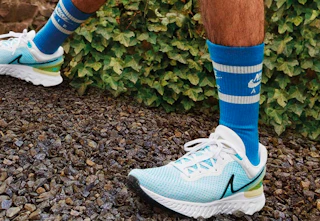 GGG-nike-shoe-sale-apr-2023
