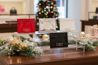 kate-spade-cardholders-black-friday-1