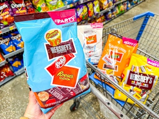 hersheys-party-size-candy-bag-3