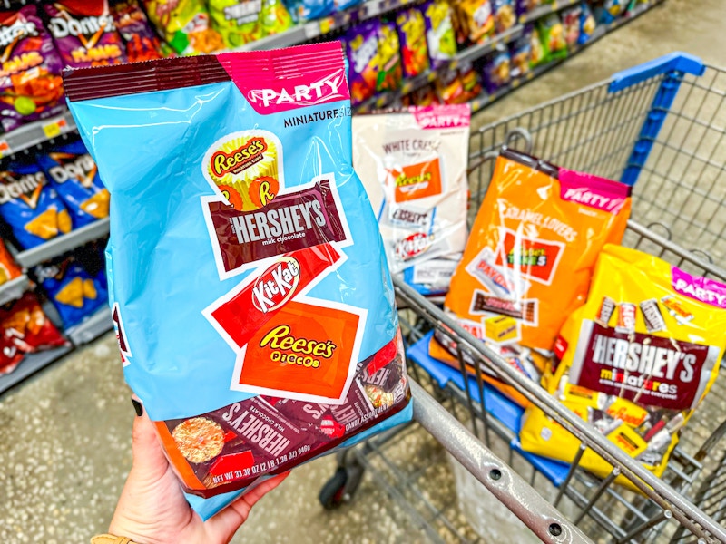 hersheys-party-size-candy-bag-3