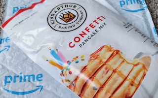 amazon-king-arthur-rebate--12422-a