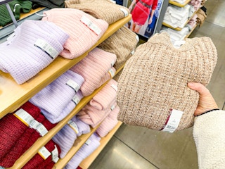 walmart-Time-and-Tru-Womens-sweater-kcl-3