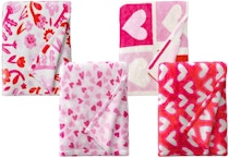 Room Essentials Plush Throw Blanket