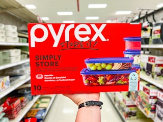 target-macys-pyrex-food-storage-container-set-retail-area-jan-5