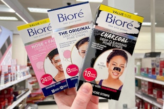 hand holding biore pore cleaning strips