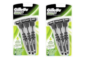 2 Gillette Razor Packs
