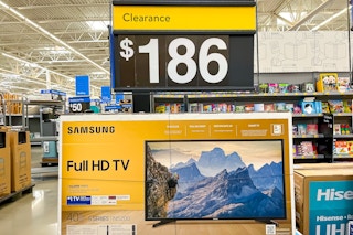 Walmart TV Clearance in stores