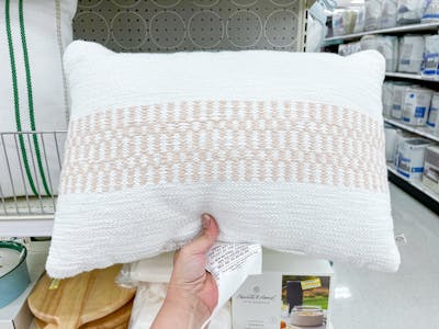 Magnolia Throw Pillow