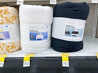 Room Essentials Comforter