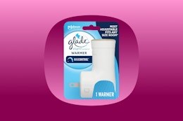 Glade PlugIns Air Freshener Warmer, as Low as $1.51 on Amazon card image