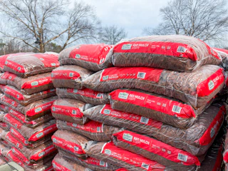 Expert Gardener Mulch outdoors at Walmart store