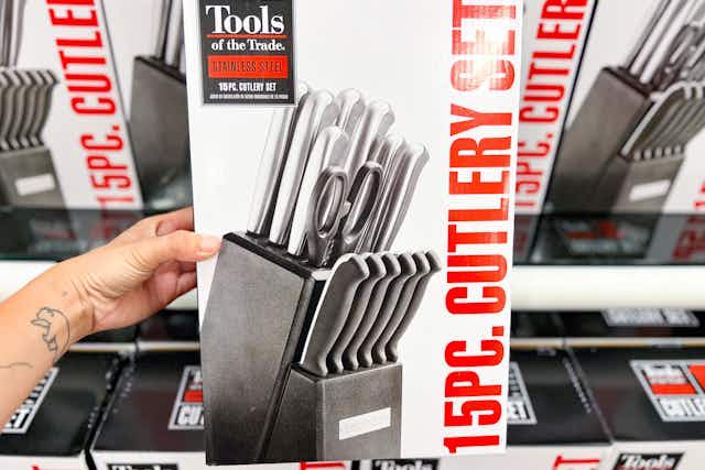 This Tools of the Trade Cutlery Set Is Only $24 at Macy's – Save $51 card image