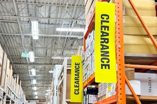 home-depot-clearance-sign